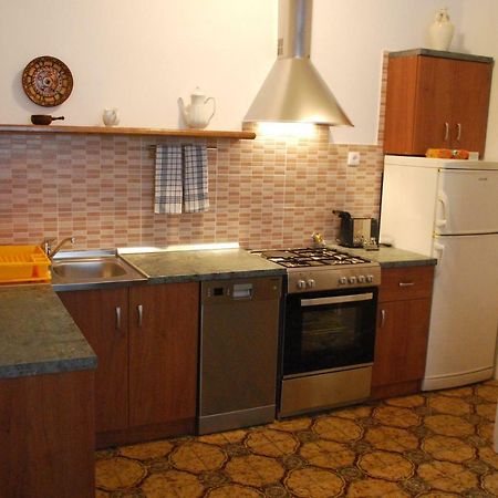 Park Pomerio Appartment غييكا المظهر الخارجي الصورة