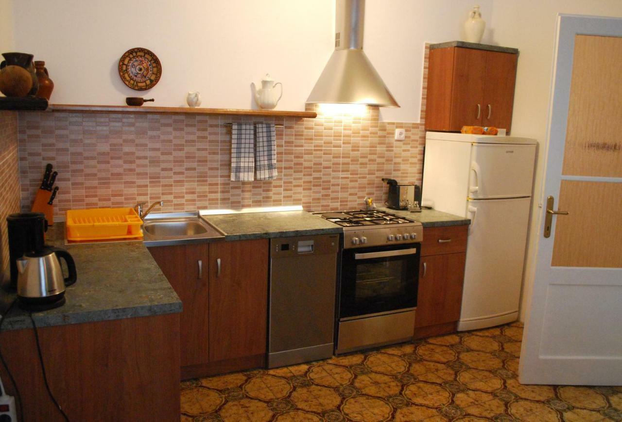Park Pomerio Appartment غييكا المظهر الخارجي الصورة